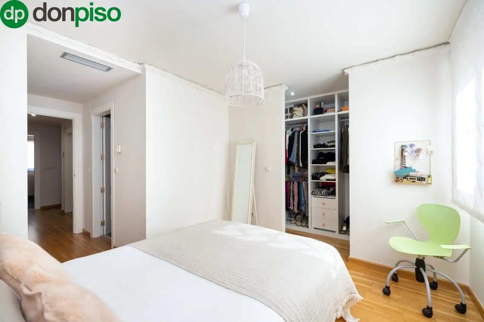 Bedroom of Detached homes for sale in Granada  with Air Conditioner, Heating and Terrace