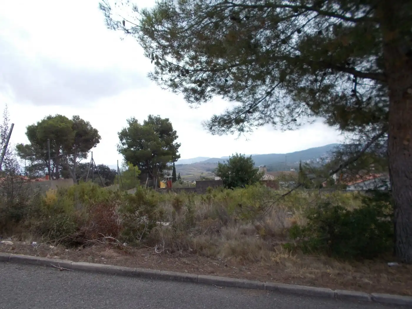 Terreny residencial en venda a La Bisbal del Penedès, imagen 2