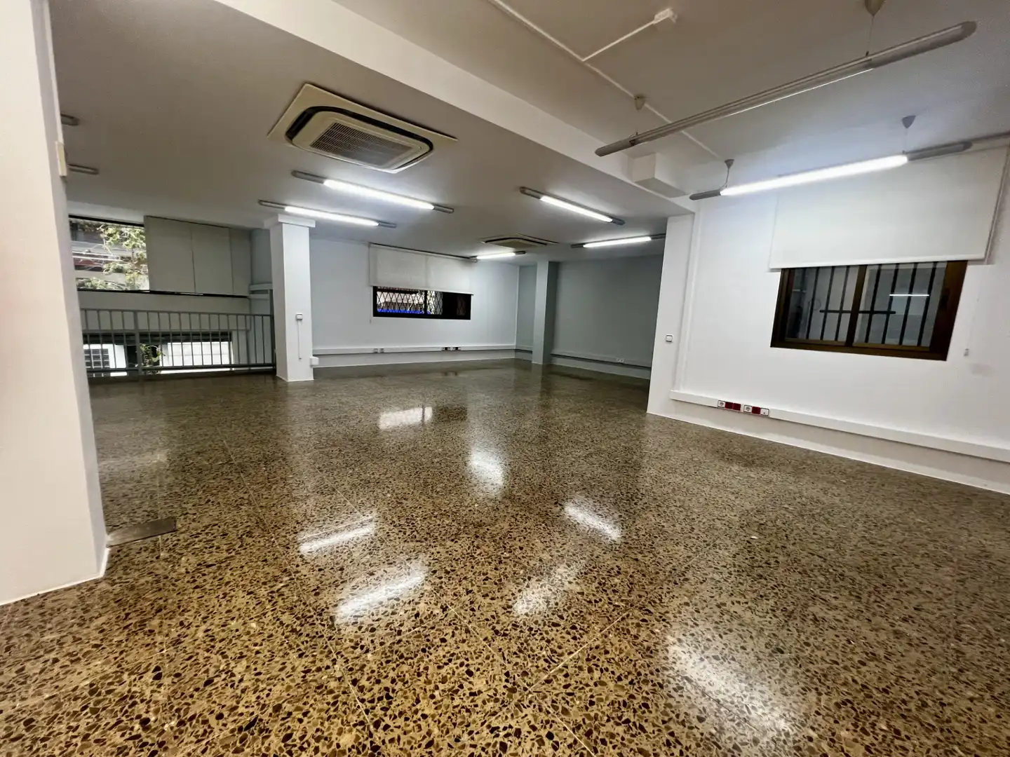 Geschaftsraum zur Miete in Les Corts