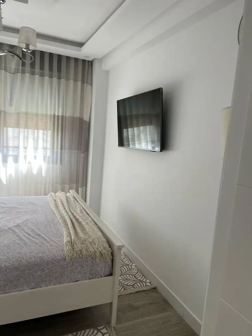Bedroom of Flat for rent in Valencia  with Air Conditioner, Heating and Furnished