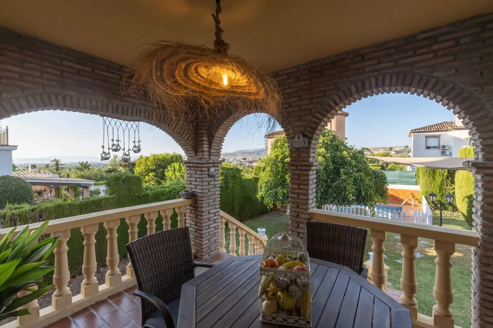 Terrassa de Casa o xalet en venda en La Zubia amb Aire condicionat, Calefacció i Jardí privat