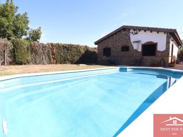 Haus mit Pool zur Miete in Centro