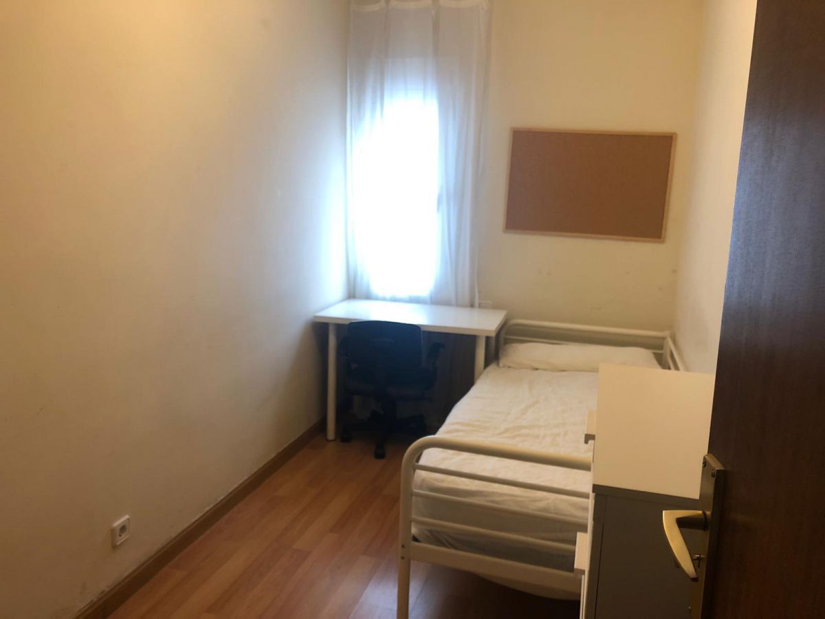 Dormitori de Pis de lloguer en Salamanca Capital amb Calefacció, Parquet i Terrassa