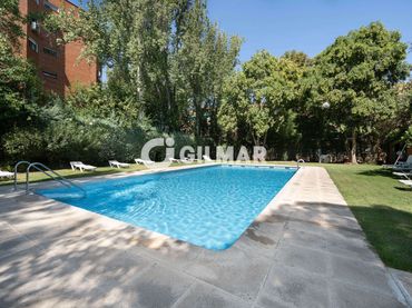 Piso con piscina en venta en Fuencarral - El Pardo