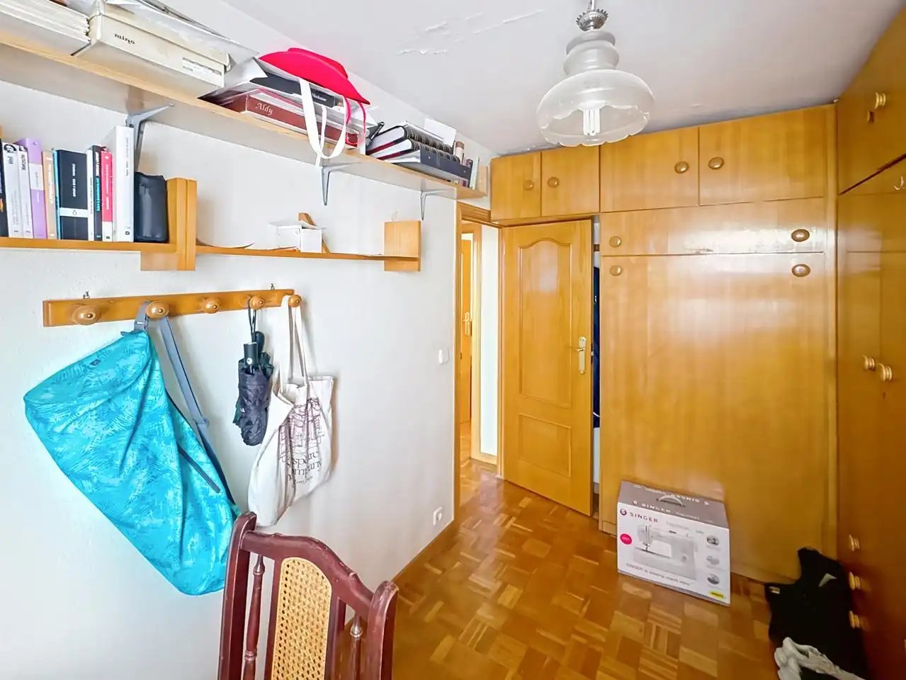 Piso en venta en Madrid con Calefacción, Terraza y Amueblado