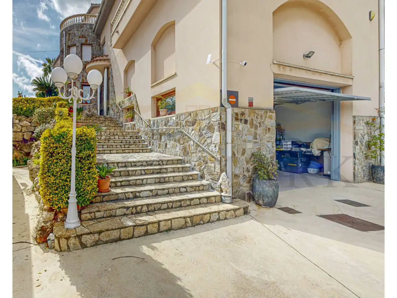 Casa o xalet en venda en Corbera de Llobregat amb Aire condicionat, Calefacció i Jardí privat