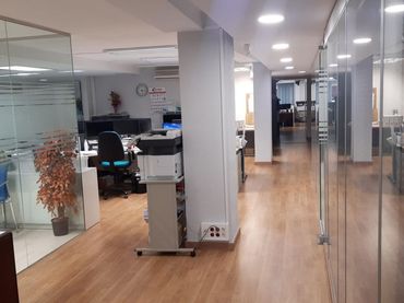Oficina en venda a Centro