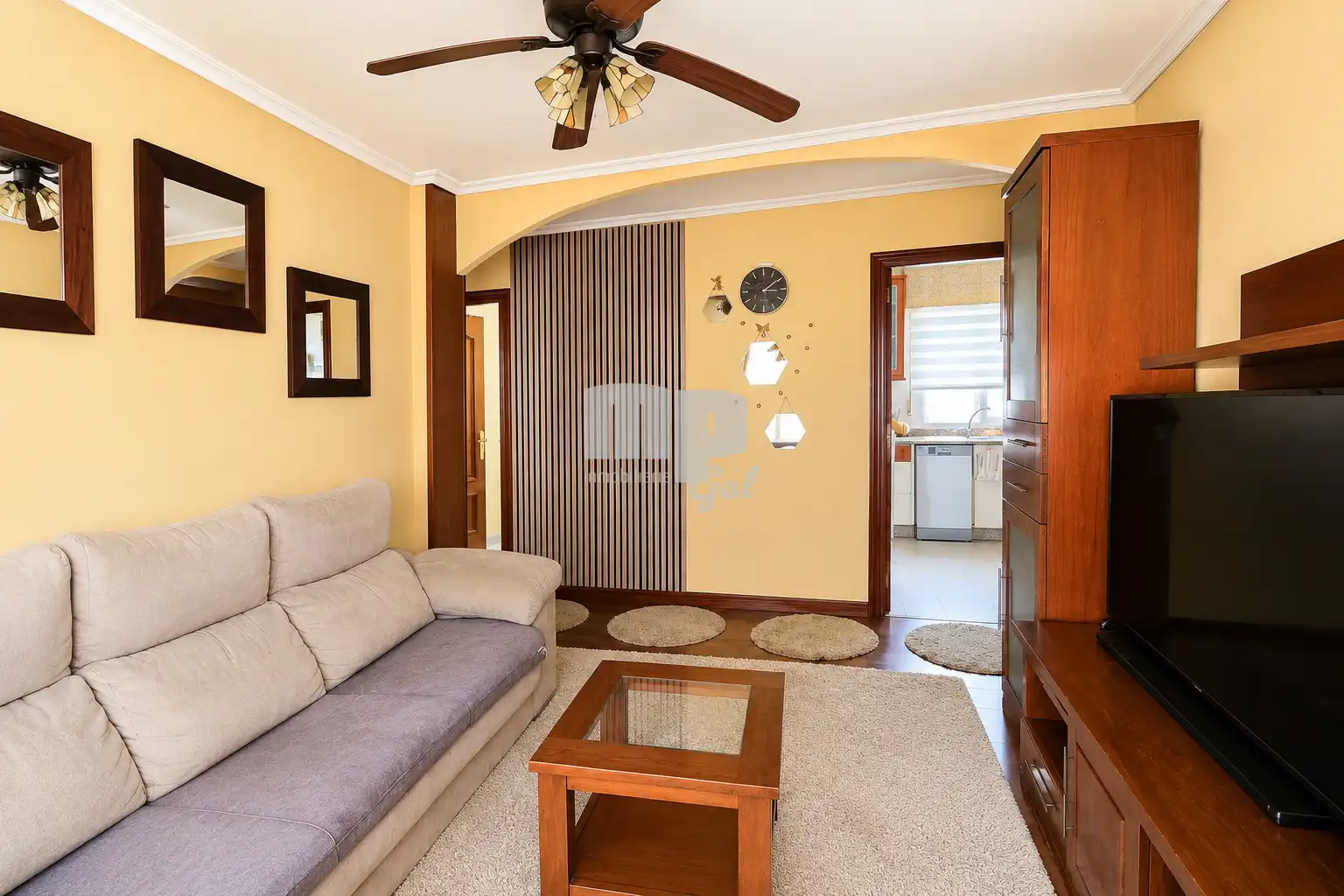 Living room of Flat for sale in Vigo   with Storage room