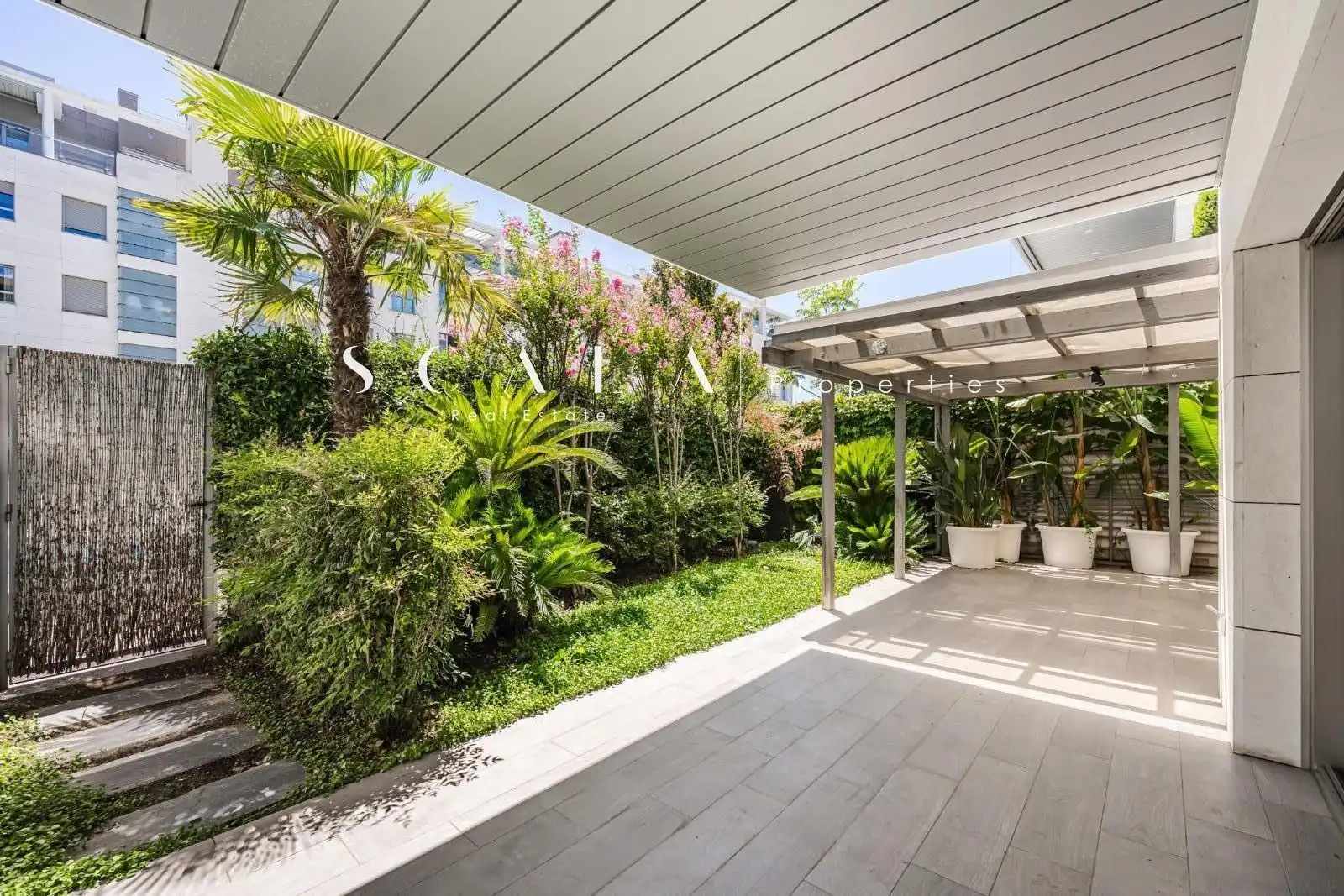 Terrasse von Wohnung zur Miete in Madrid mit Klimaanlage, Heizung und Privatgarten