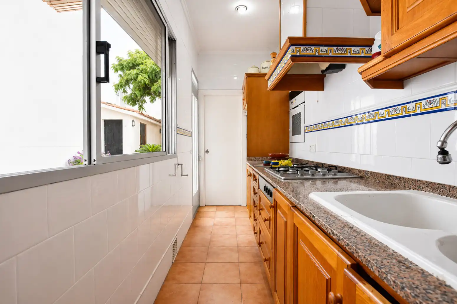 Kitchen of Houses for sale in Puçol  with Terrace, Storage room and Balcony