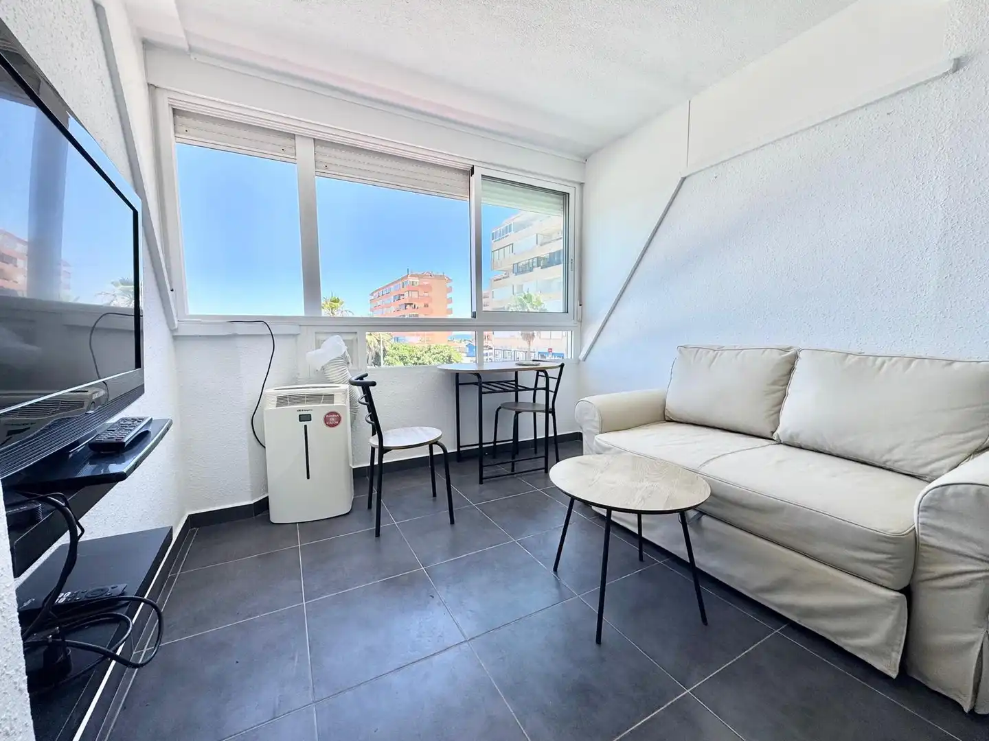Terrasse von Wohnung zur Miete in Torrevieja mit Möbliert, Waschmaschine und Mikrowelle