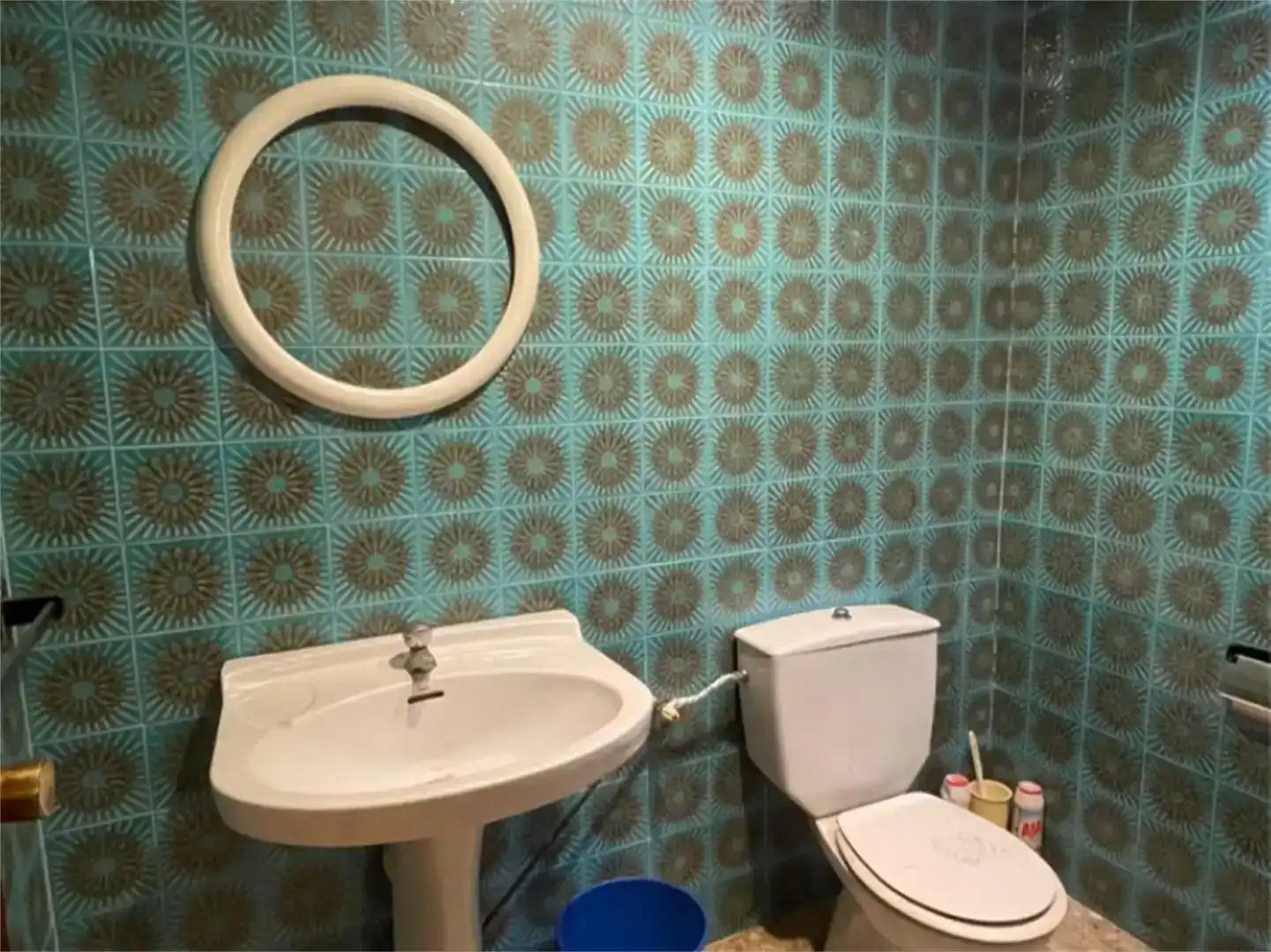 Badezimmer von Wohnung zum Verkauf in Paniza mit Abstellraum, Möbliert und Ofen