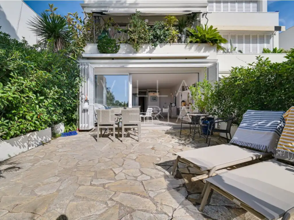 Terrasse von Wohnungen zum Verkauf in Calonge i Sant Antoni mit Klimaanlage, Privatgarten und Terrasse