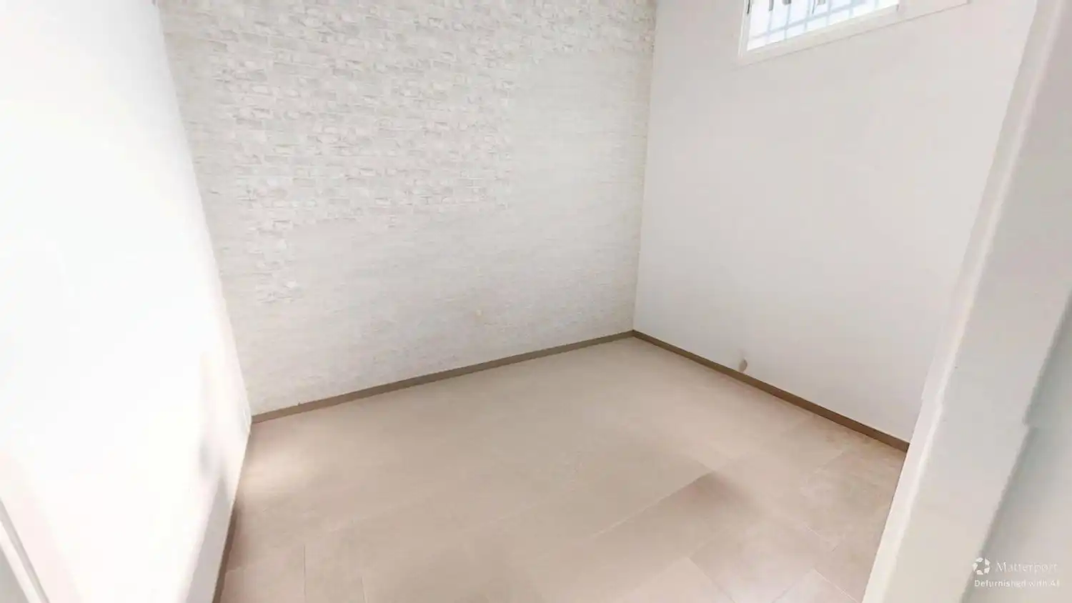 Commercial properties for sale in Sevilla  with Air Conditioner