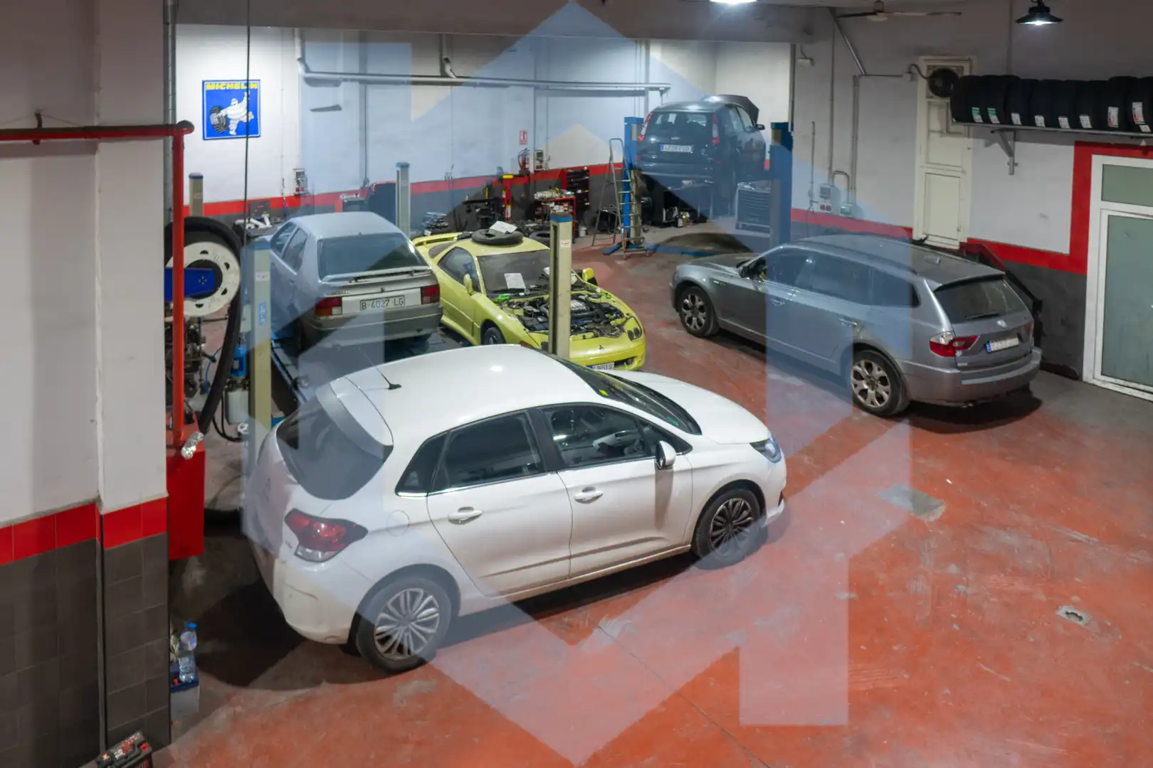 Local comercial en traspaso en Sant Adriá Nord