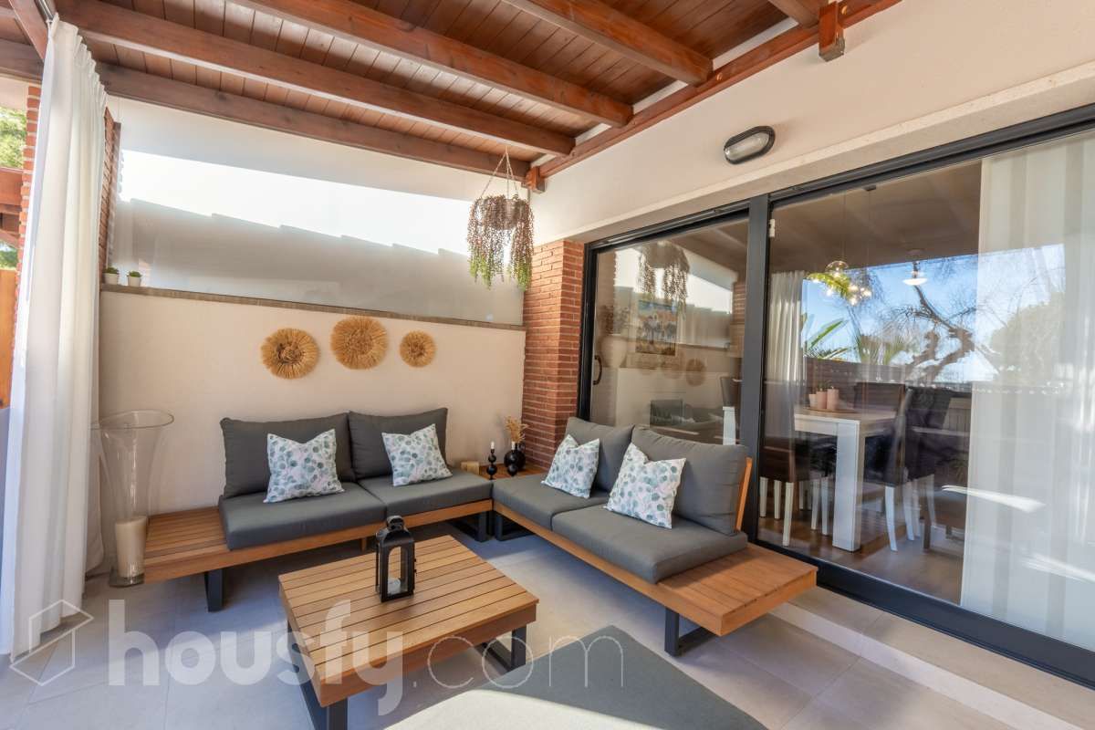 Single-family semi-detached for sale in Avinguda Sis Camins, La Collada - Sis Camins