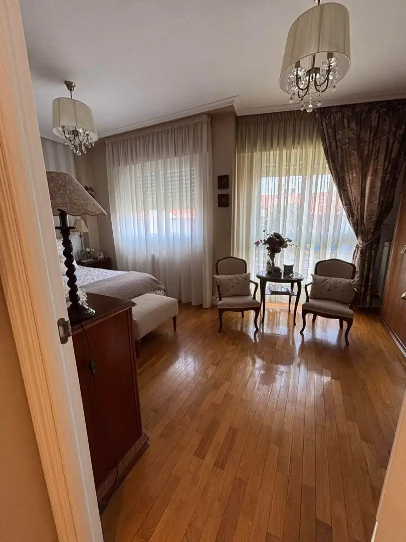 Habitación de Ático en venta en Villamediana de Iregua con Jardín privado, Parquet y Piscina