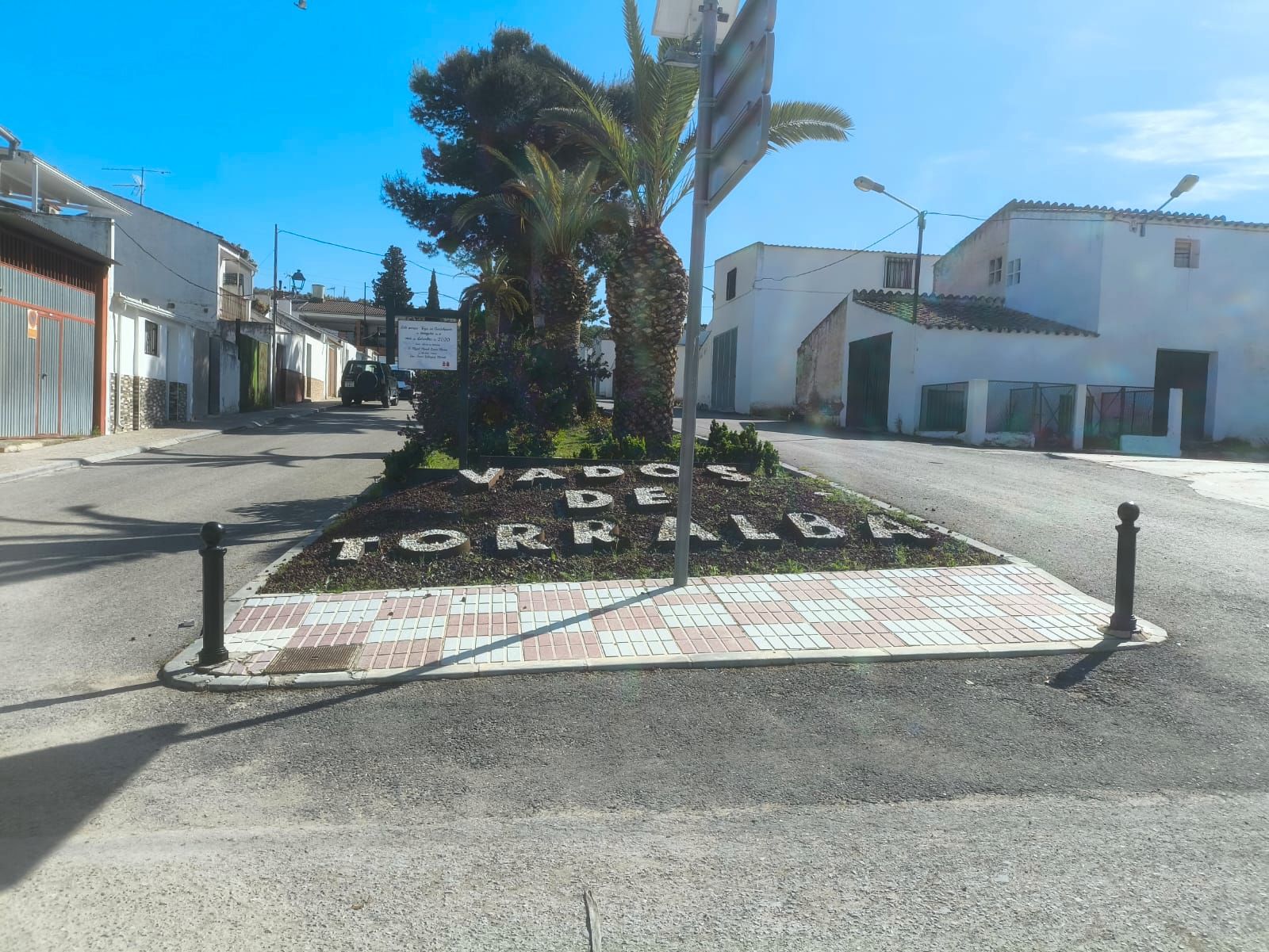 Vista exterior de Casa o chalet en venta en Villatorres con Amueblado