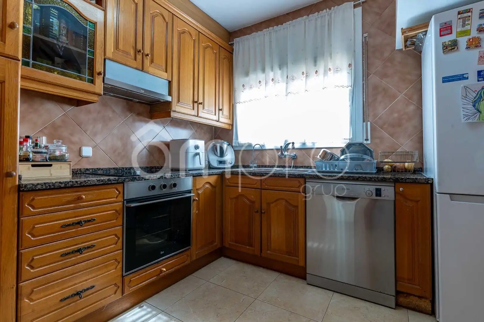 Cuina de Casa adosada en venda en Torredembarra amb Aire condicionat, Calefacció i Terrassa