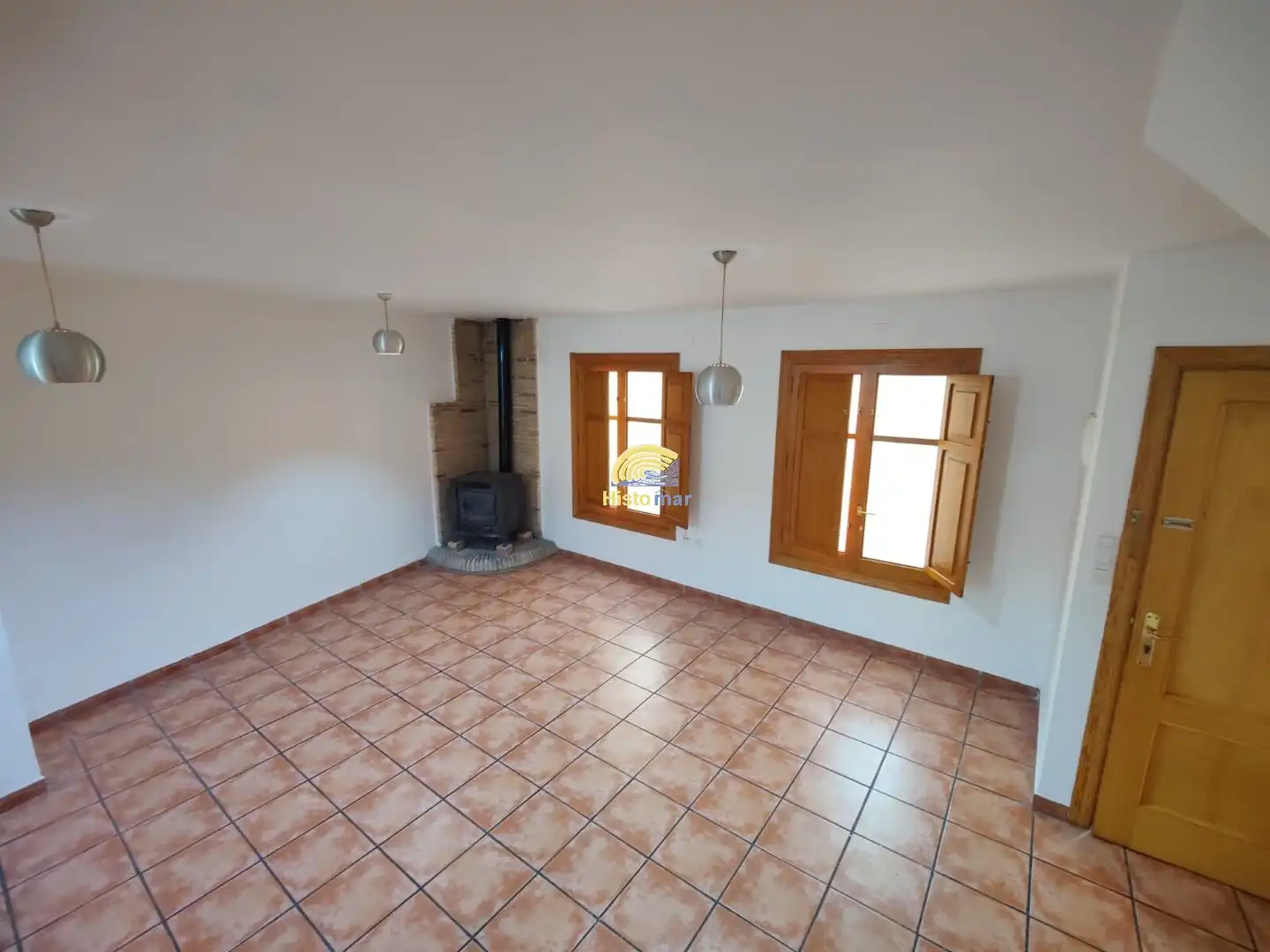 Sala d'estar de Casa o xalet en venda en Sagunto / Sagunt amb Aire condicionat, Terrassa i Balcó