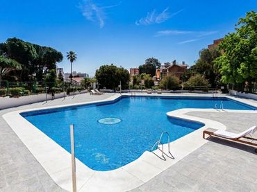 Apartament amb piscina en venda a LUIS VIVES
