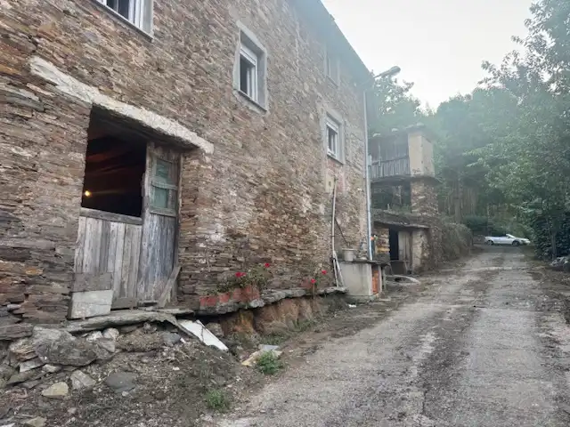 Exterior view of Country homes for sale in San Tirso de Abres