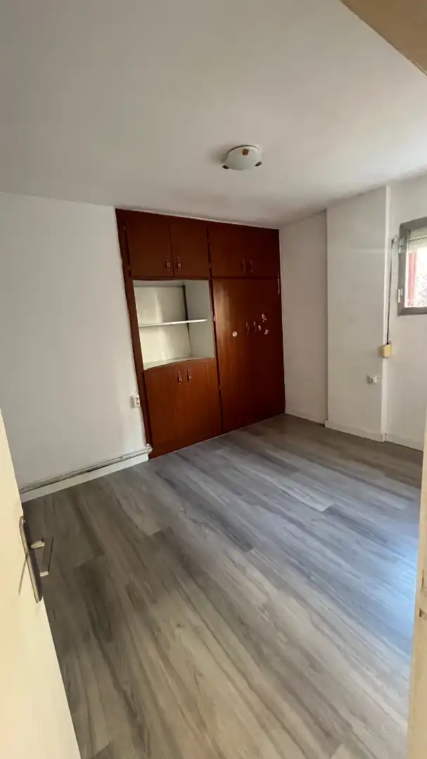 Habitación de Piso en venta en Barcelona con Calefacción, Parquet y Balcón