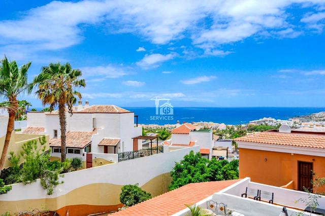 Dúplex en Venta en Paises Bajos, 25 en San Eugenio Alto