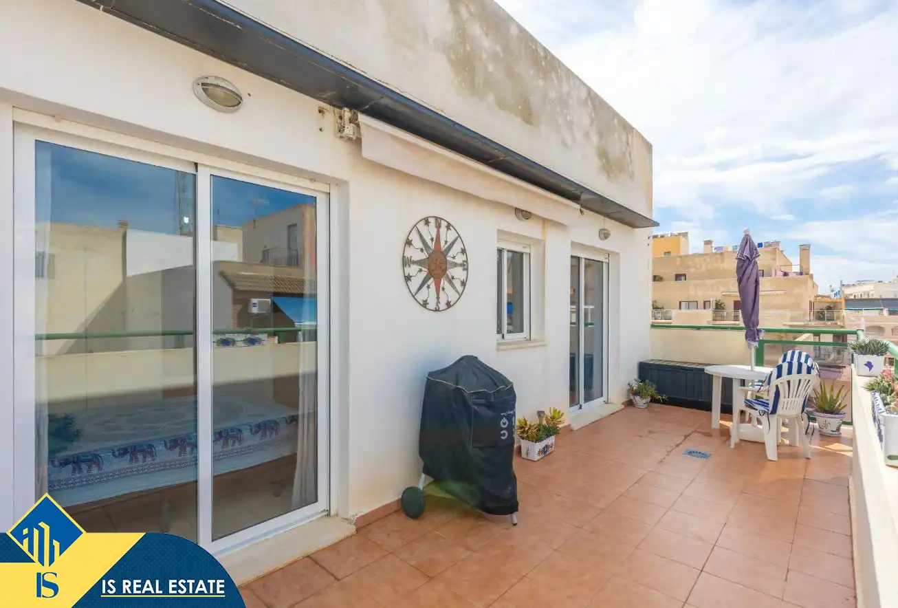 Penthouse with lift for sale in Playa de los Locos, imagen 7
