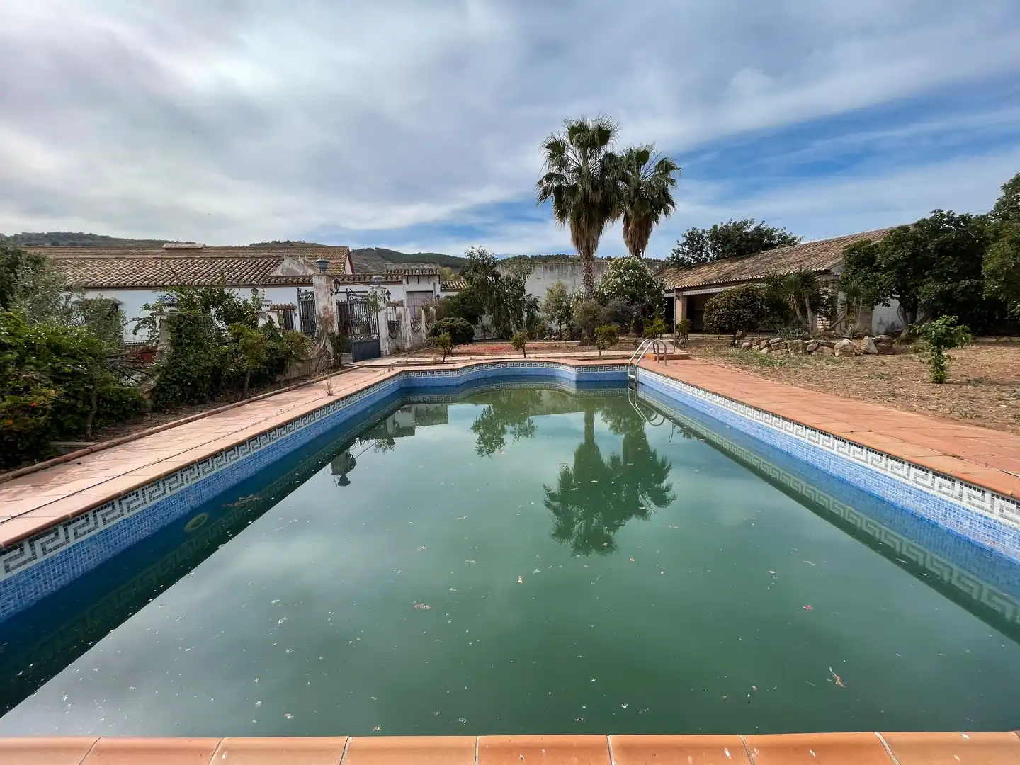 Piscina de Finca rústica en venta en Antequera con Jardín privado, Piscina y Internet