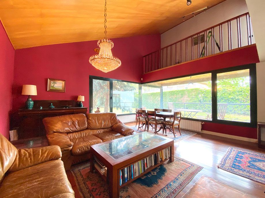 Sala de estar de Casa o chalet en venta en Vitoria - Gasteiz con Calefacción, Jardín privado y Terraza