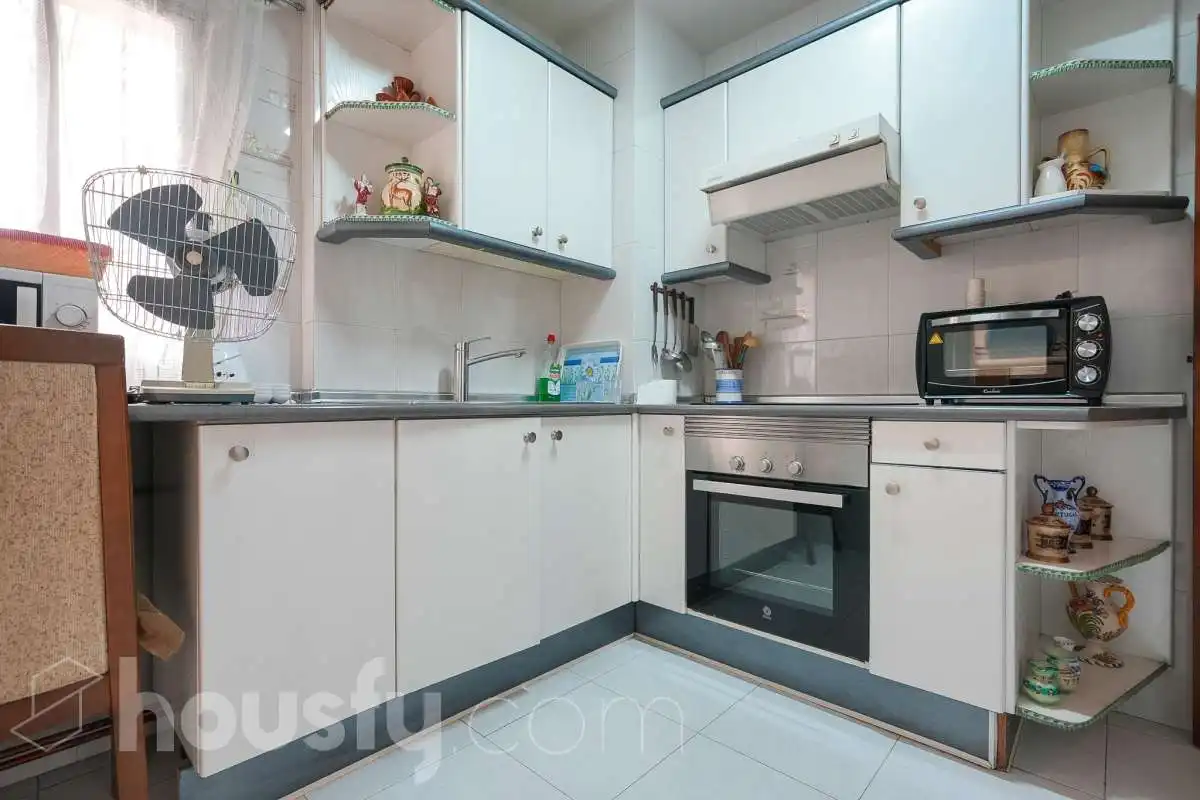 Cocina de Piso en venta en Leganés con Calefacción y Terraza