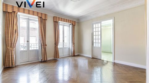 Foto 3 de Piso en venta en Calle de San Agustín, Cortes - Huertas, Madrid Capital