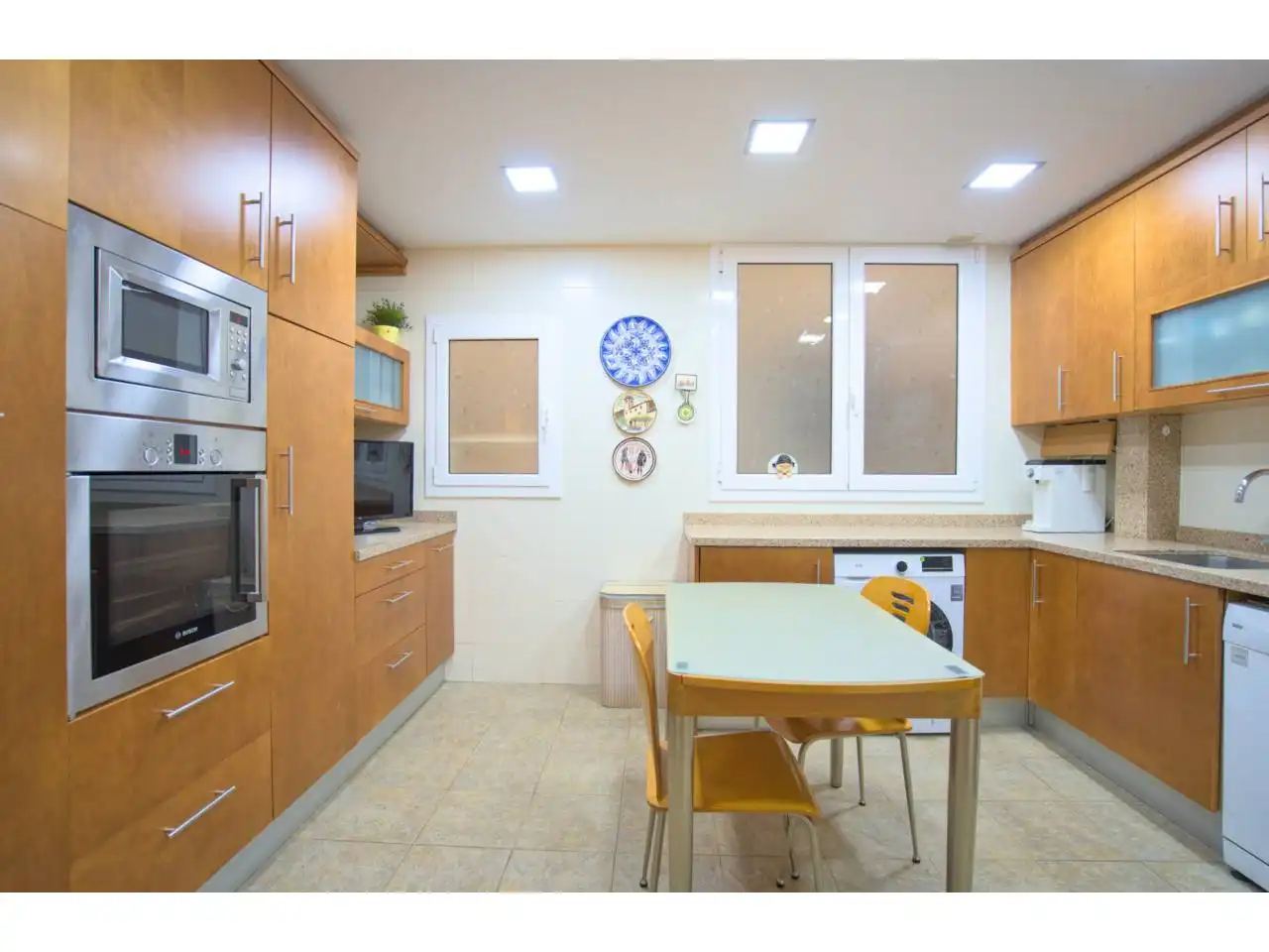 Appartamento con terrazza in vendita a Plaza Nuestra Señora de Montserrat 10, imagen 12
