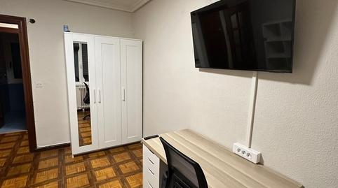 Photo 2 of Flat to share in Calle Pozo Seco, Casco Antiguo, Burgos Capital