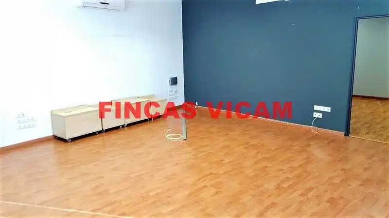 Local en venda en Huesca amb Aire condicionat, Calefacció i Parquet