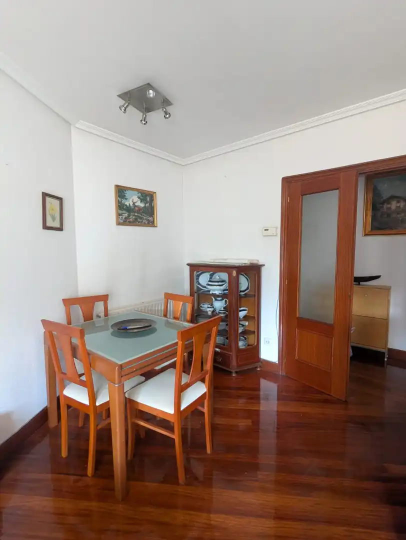 Comedor de Piso en venta en Amorebieta-Etxano con Calefacción y Amueblado