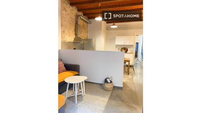 Piso en Alquiler en El Poble Sec - Parc de Montjuïc