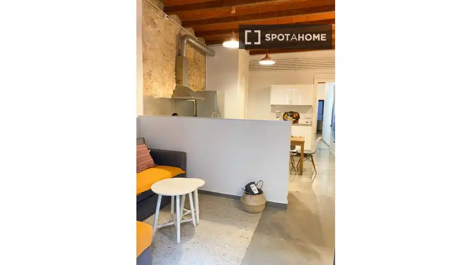 Flat with terrace to rent in Sants - Montjuïc