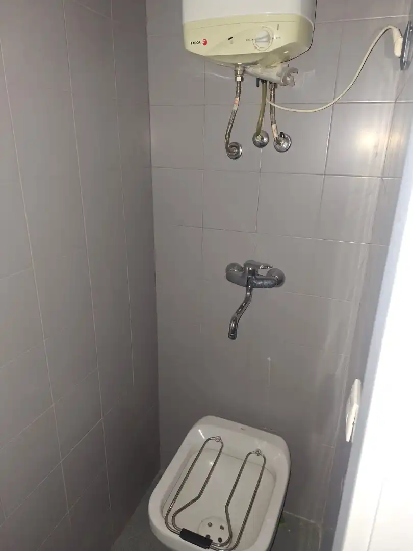 Gewerbefläche zum Verkauf in Calle Reyes Católicos 26, imagen 6