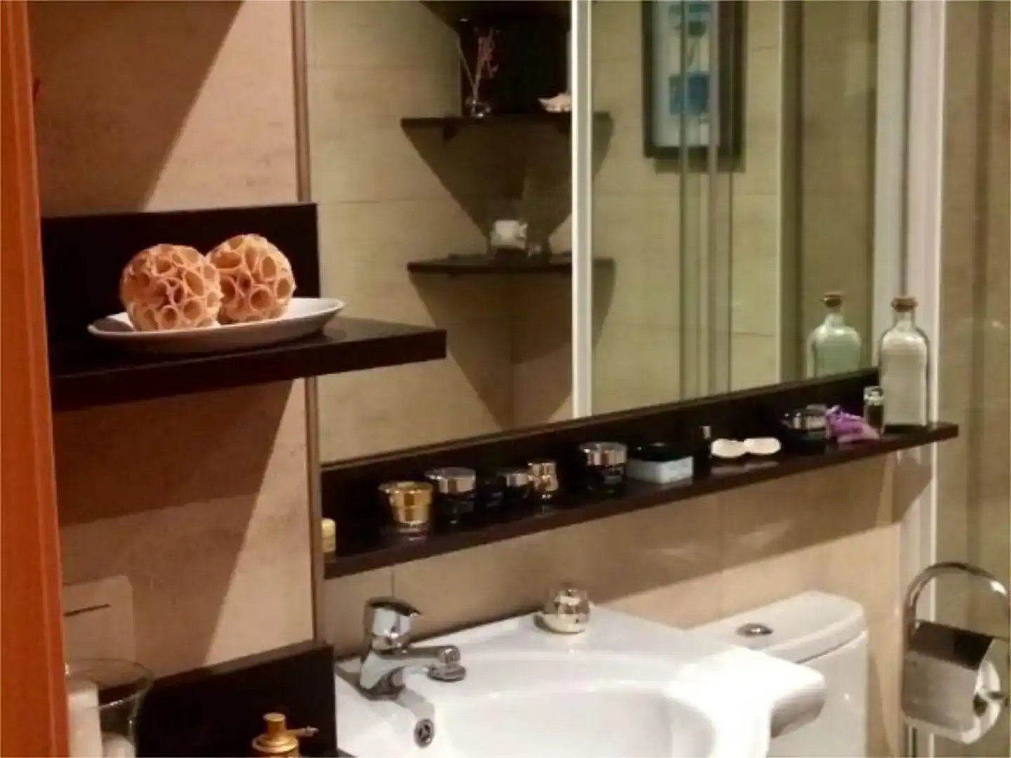 Baño de Piso en venta en Vigo  con Aire acondicionado, Parquet y Amueblado