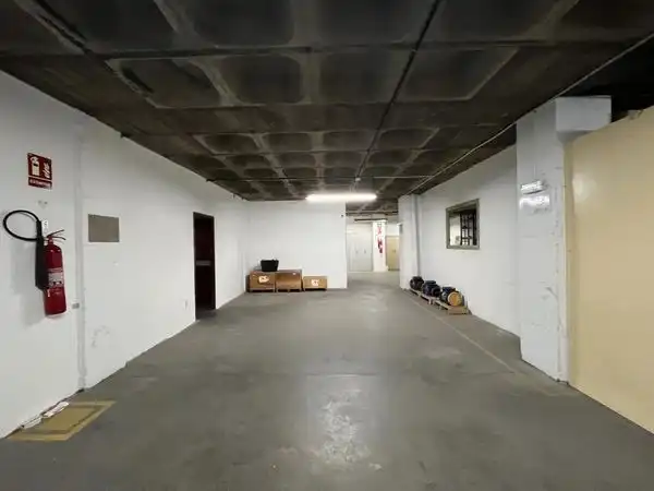 Nau industrial amb ascensor en venda a Bellvitge - El Gornal - Granvia LH, imagen 32