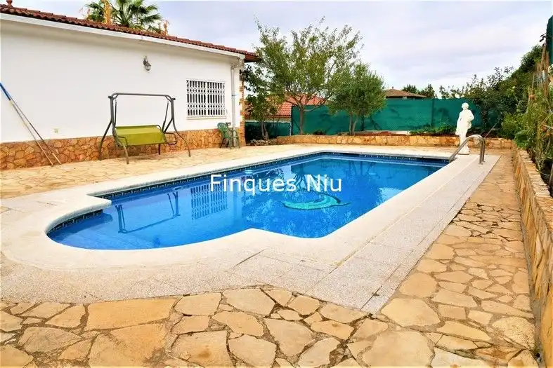 Piscina de Casa o xalet en venda en Lloret de Mar amb Calefacció, Jardí privat i Piscina