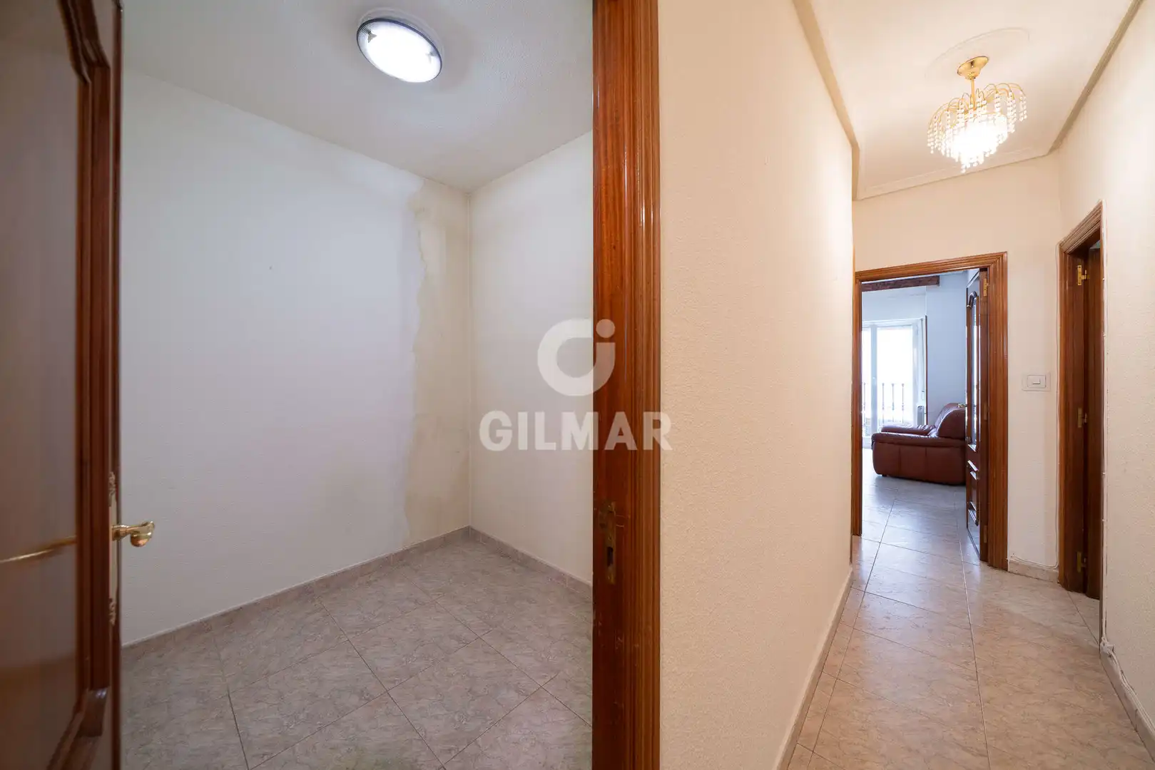 Piso en venta en Madrid con Calefacción y Trastero