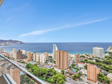 Apartamento con piscina en venta en Playa de Poniente