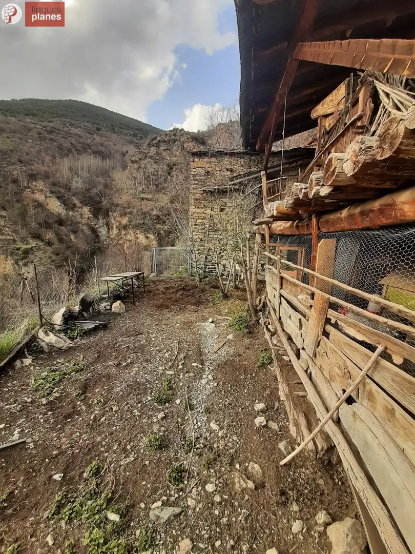 Casa o xalet en venda en Les Valls de Valira amb Calefacció i Jardí privat