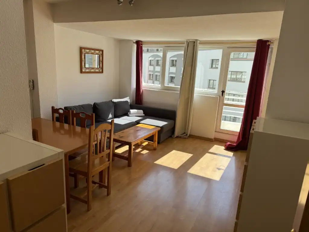 Wohnzimmer von Wohnungen zur Miete in Sierra Nevada
