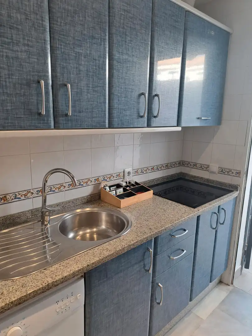 Casa amb terrassa de lloguer a Centro - Calzada - Cabo Noval, imagen 3