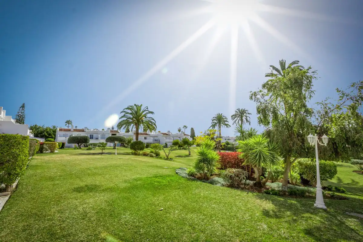 Bajo con piscina en venta en Benamara - Atalaya, imagen 2