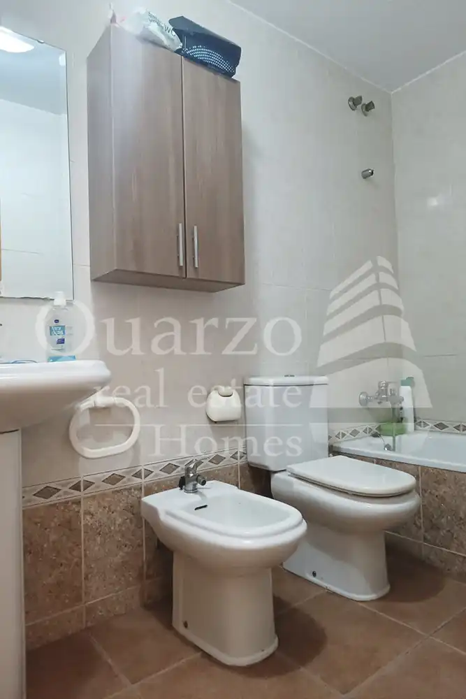Bathroom of Apartments for sale in Tavernes de la Valldigna  with Air Conditioner, Heating and Furnished